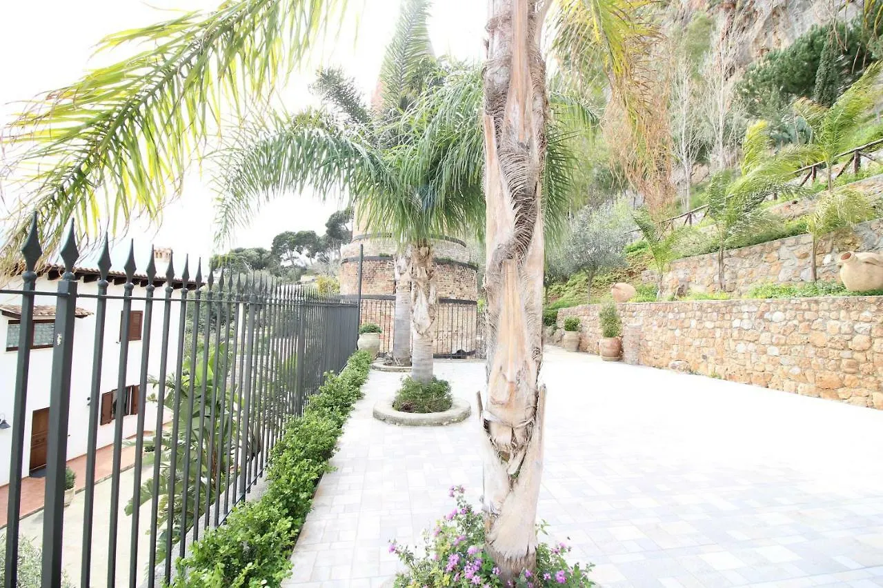 Villa Privata - Private Villa Palermo