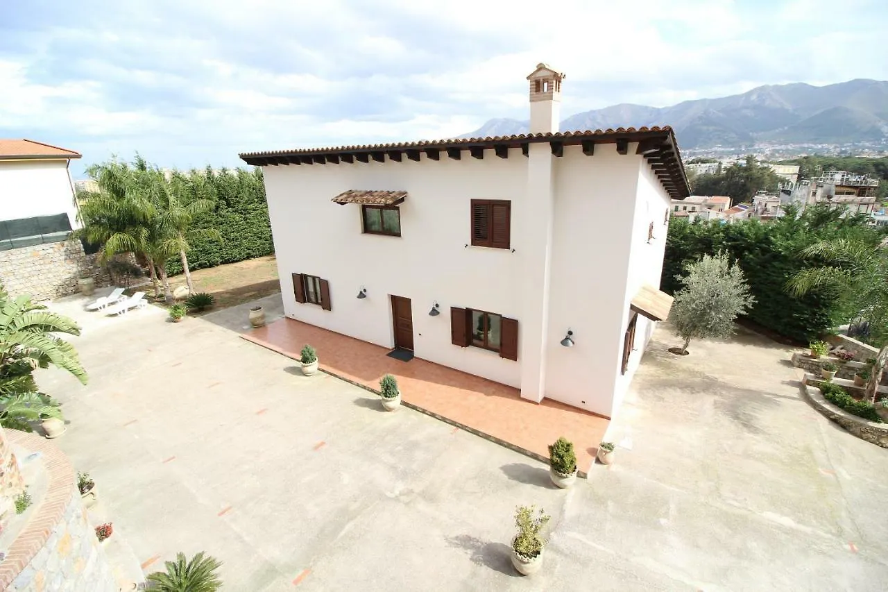 Villa Privata - Private Villa Palermo Itálie
