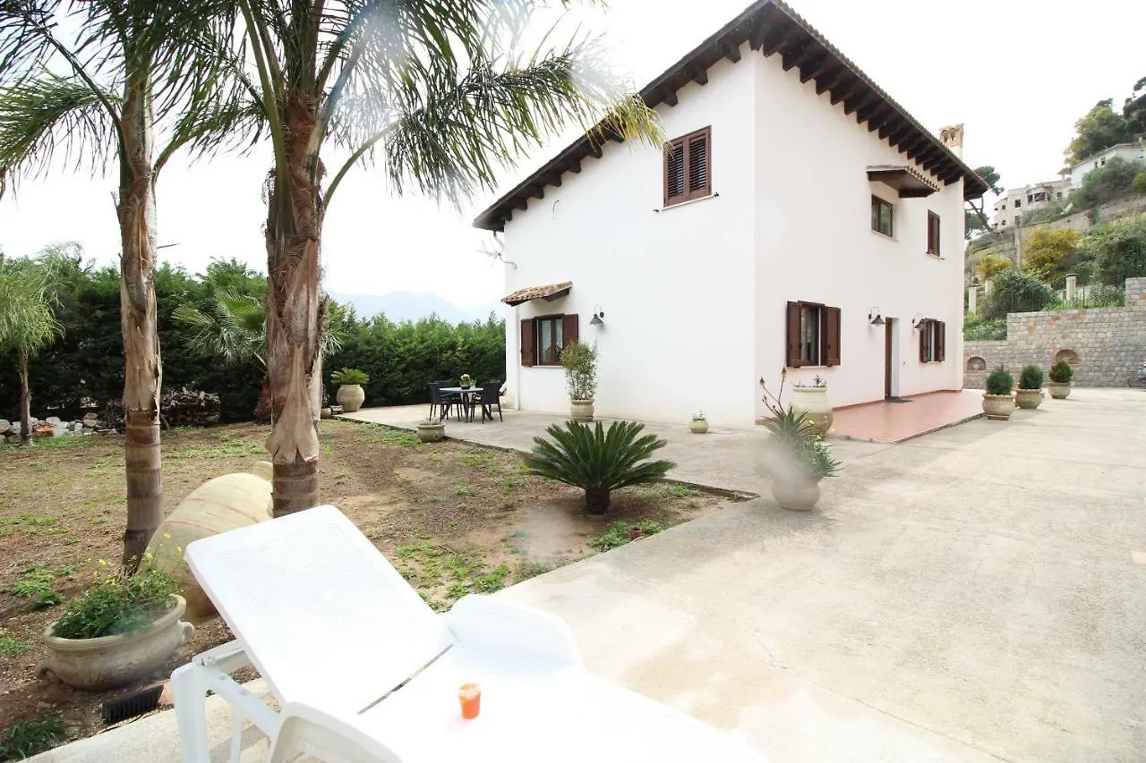 Villa privata - Private Villa Palermo