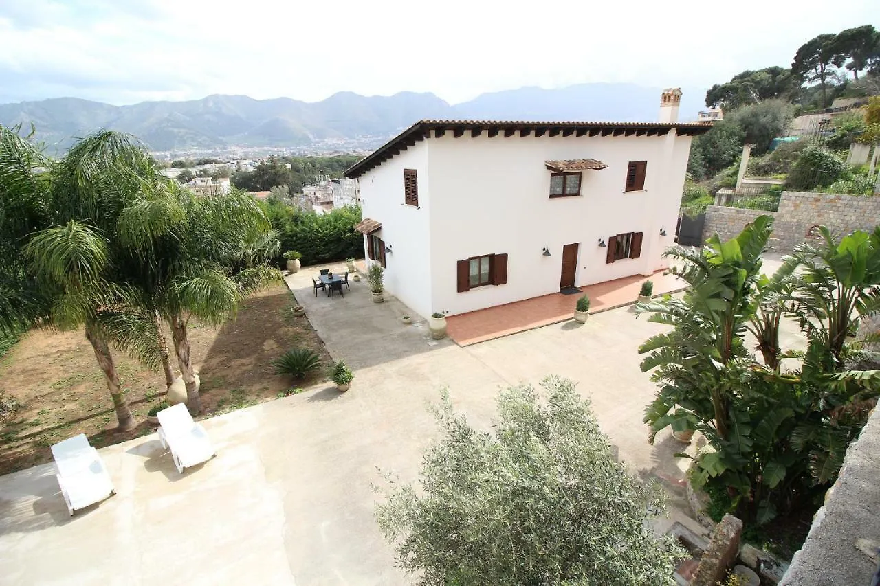 Villa privata - Private Villa Palermo